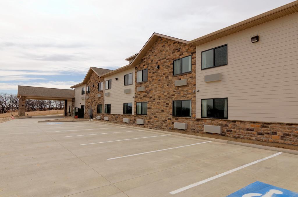 Cobblestone Inn & Suites - Denison | Oak Ridge Exterior foto