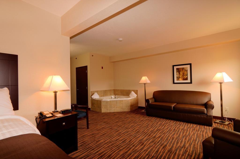 Cobblestone Inn & Suites - Denison | Oak Ridge Exterior foto